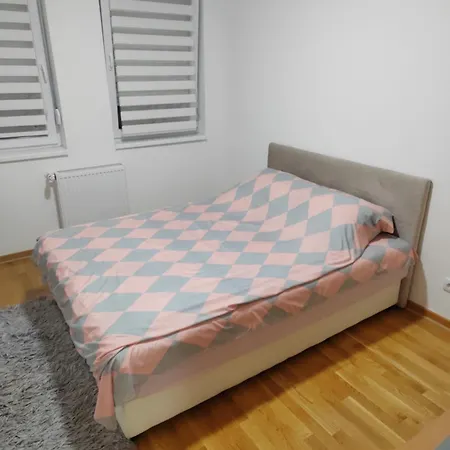 Sm Sremska Mitrovica